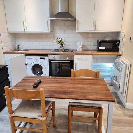 Beautiful Private En-Suite Room With Its Own Entry Bexleyheath Exteriör bild